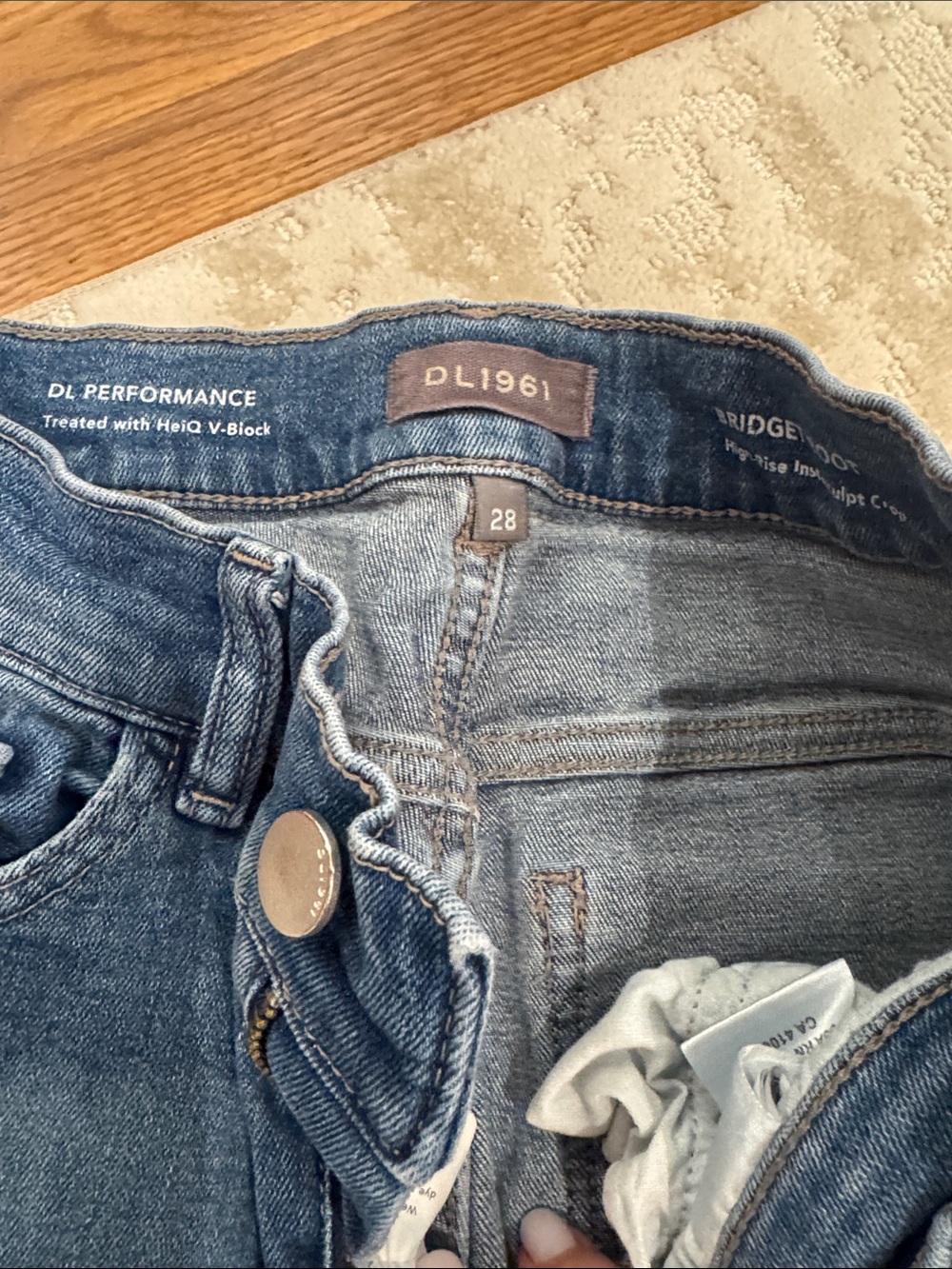 DL1961 Bridget boot cut crop jeans - Picture 2 of 5